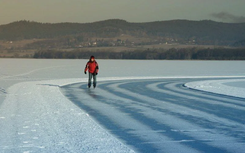 Skating on Lipno