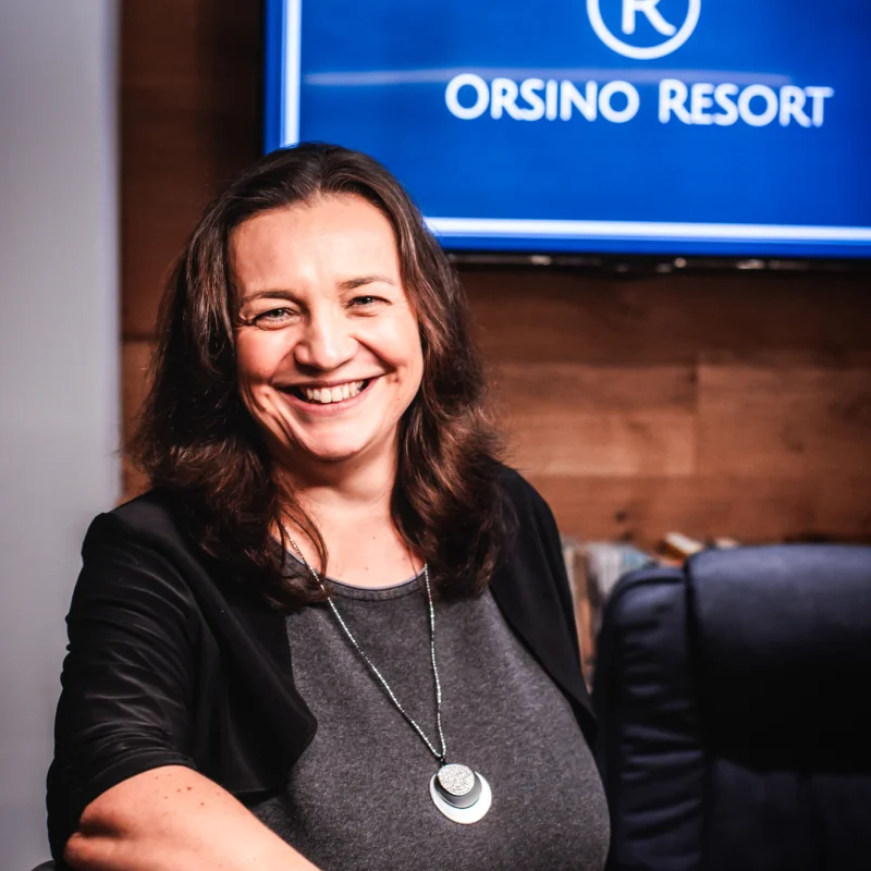 Monika – Direktorin, die den Namen jedes Gastes kennt